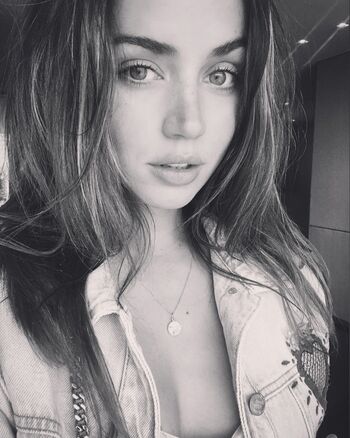 Ana de Armas