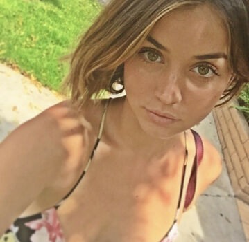 Ana de Armas