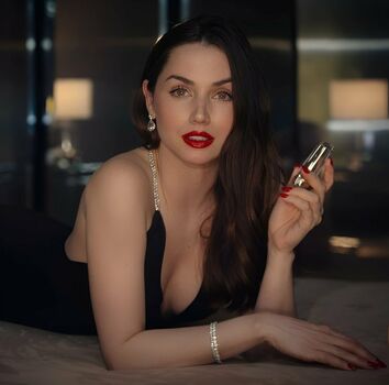 Ana de Armas
