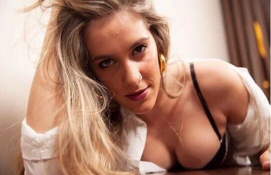 Ana Ferreira