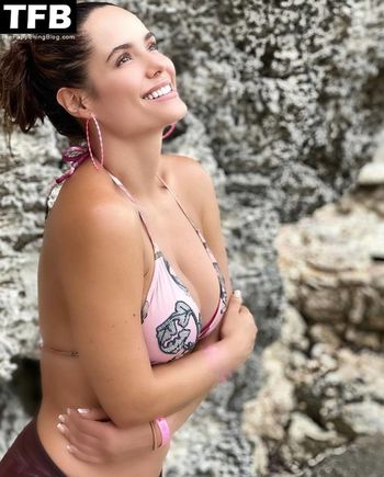 Ana Lucia Dominguez