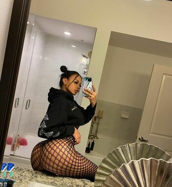 Ana Montana