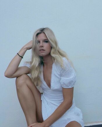 Ana Mulvoy Ten