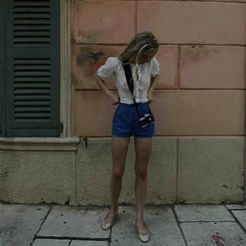 Anais Gallagher