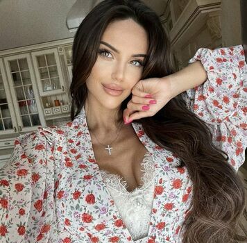 Anastasia Vi