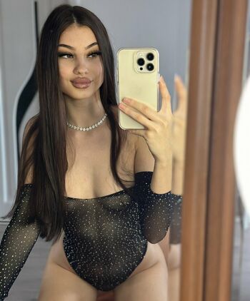 Andreea_raisa18