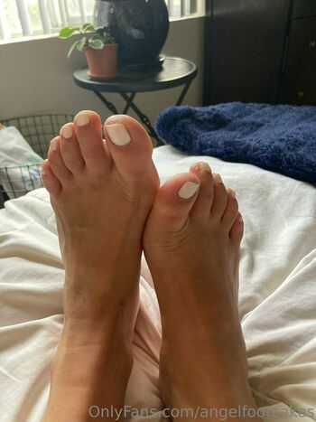 angelfootcakes