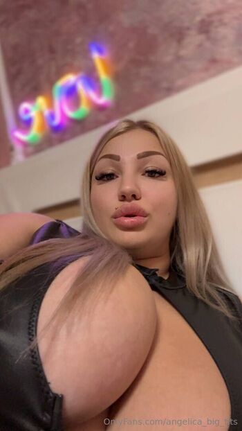 angelica_big_tits
