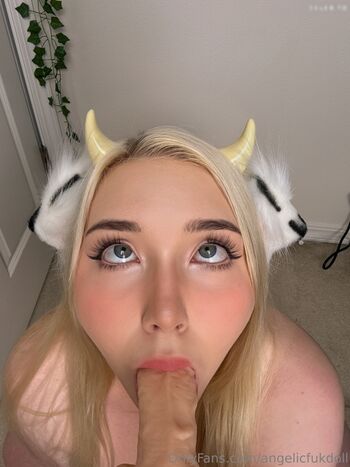 angelicfuckdoll