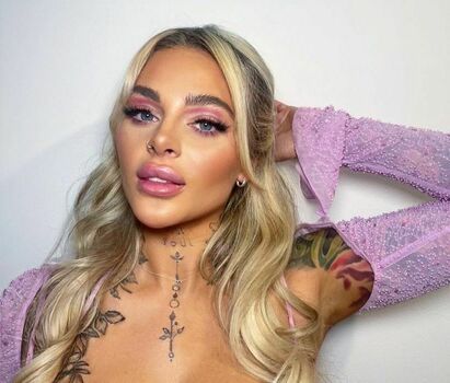 Angelika Kramer