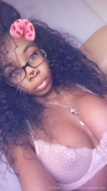 Angelknivez