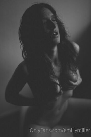 angelnelly_rose