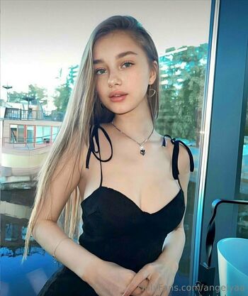 angelyaa