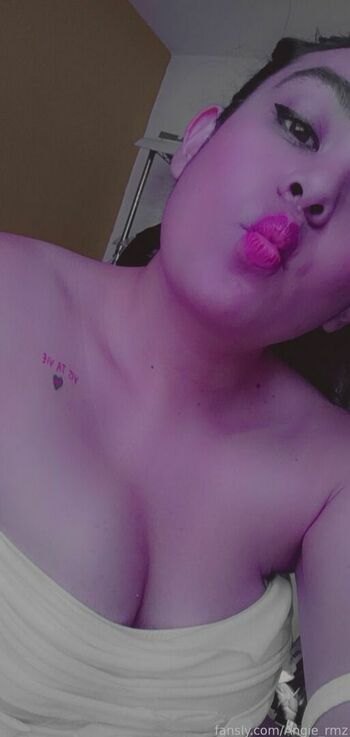 Angie_rmz