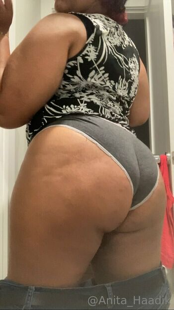 anita_haadik
