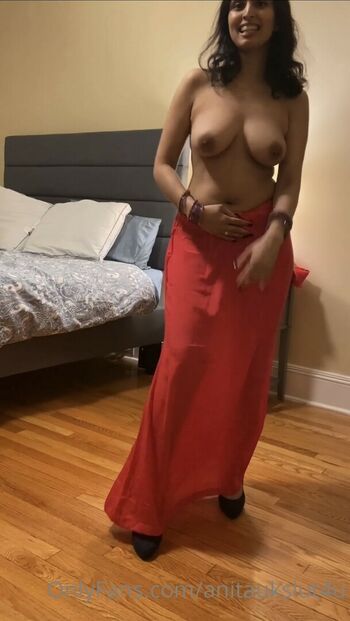 AnitaUKslut4u