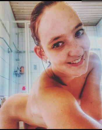 Anja_grebe