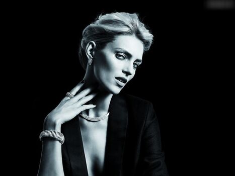 Anja Rubik