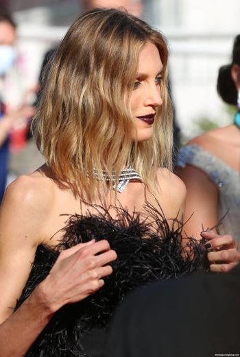 Anja Rubik