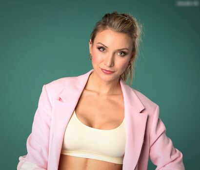 Anna-Carina Woitschack