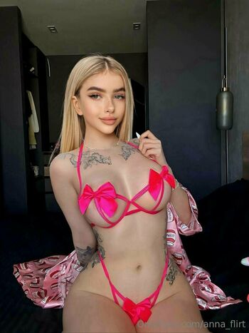 anna_flirt