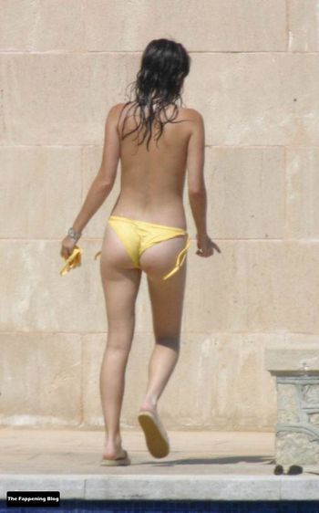 Anna Friel