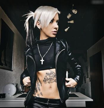 Anna-Katharina Alt
