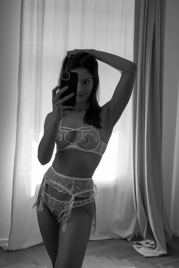 Anna Mare