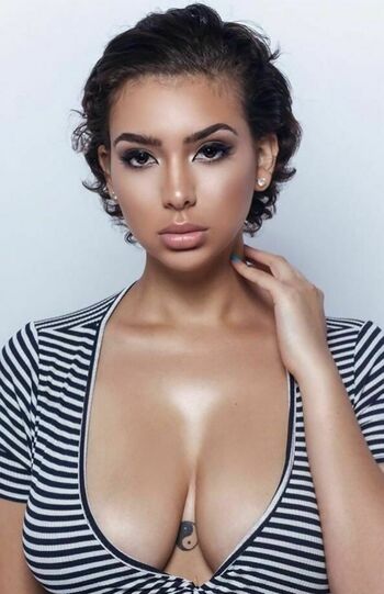 Anna Marie Sarai