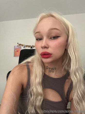 anna_mariie