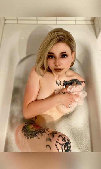 Anna Meow