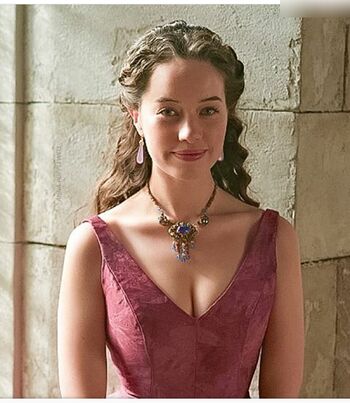Anna Popplewell