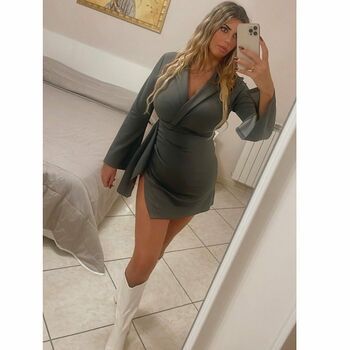 Anna Riano