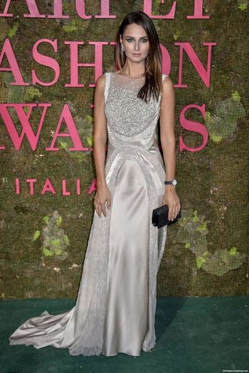 Anna Safroncik