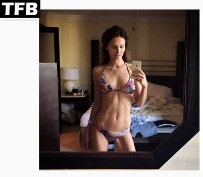 Anna Safroncik