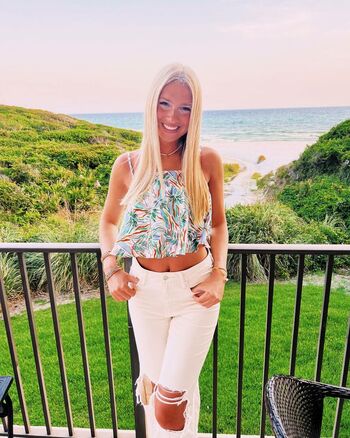 Anna Sikes