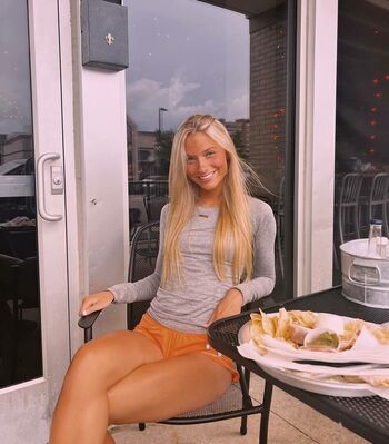 Anna Sikes