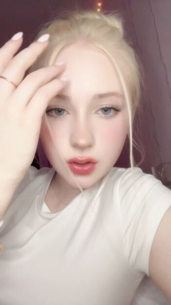 Annabel Hughes