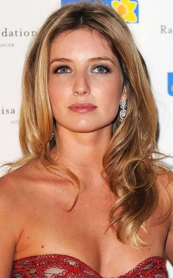 Annabelle Wallis