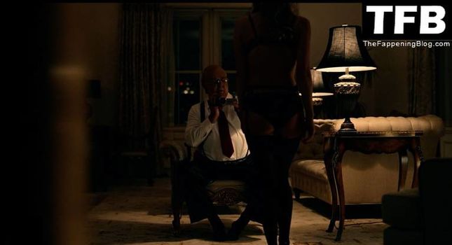 Annabelle Wallis