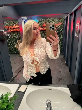 annabyknudsen
