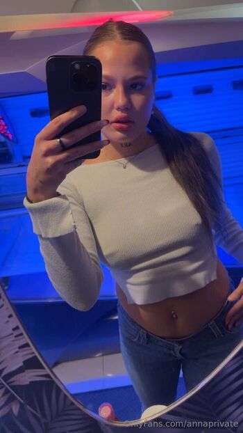 annaprivatee