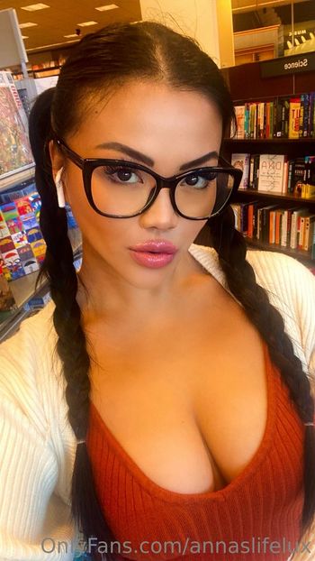 annaslifelux