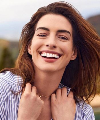Anne Hathaway