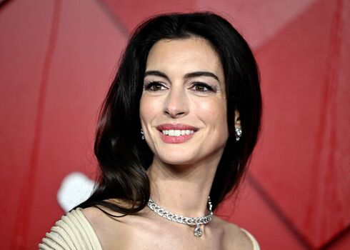 Anne Hathaway