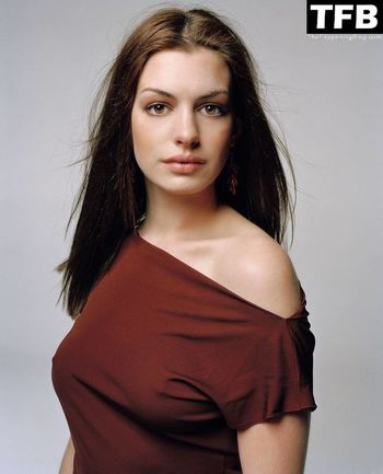 Anne Hathaway