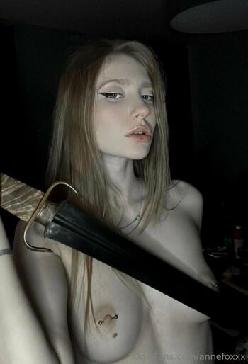 annefoxxx