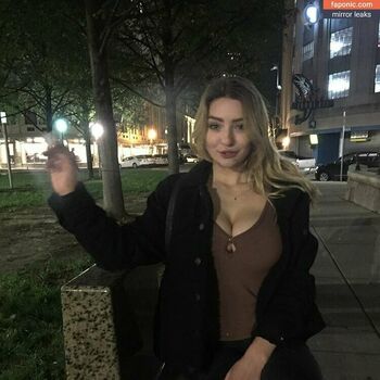 Anneleeze