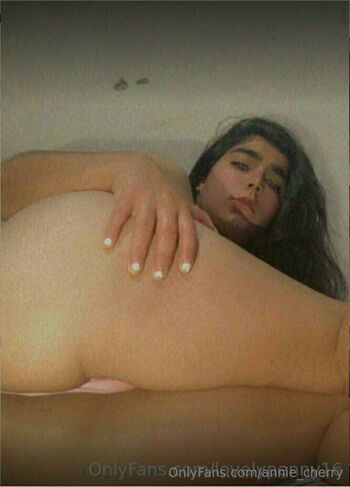annie_cherry
