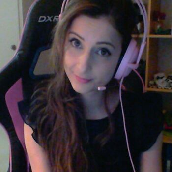 AnnieFuchsia